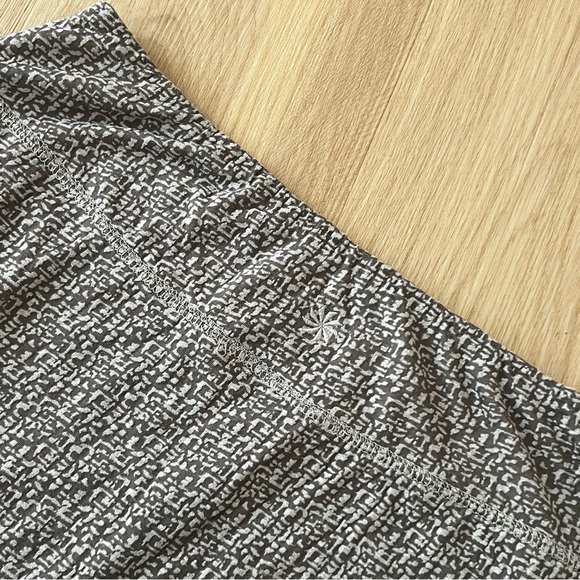 Athleta Athleisure Skirt with Ruching - Picture 4 of 5